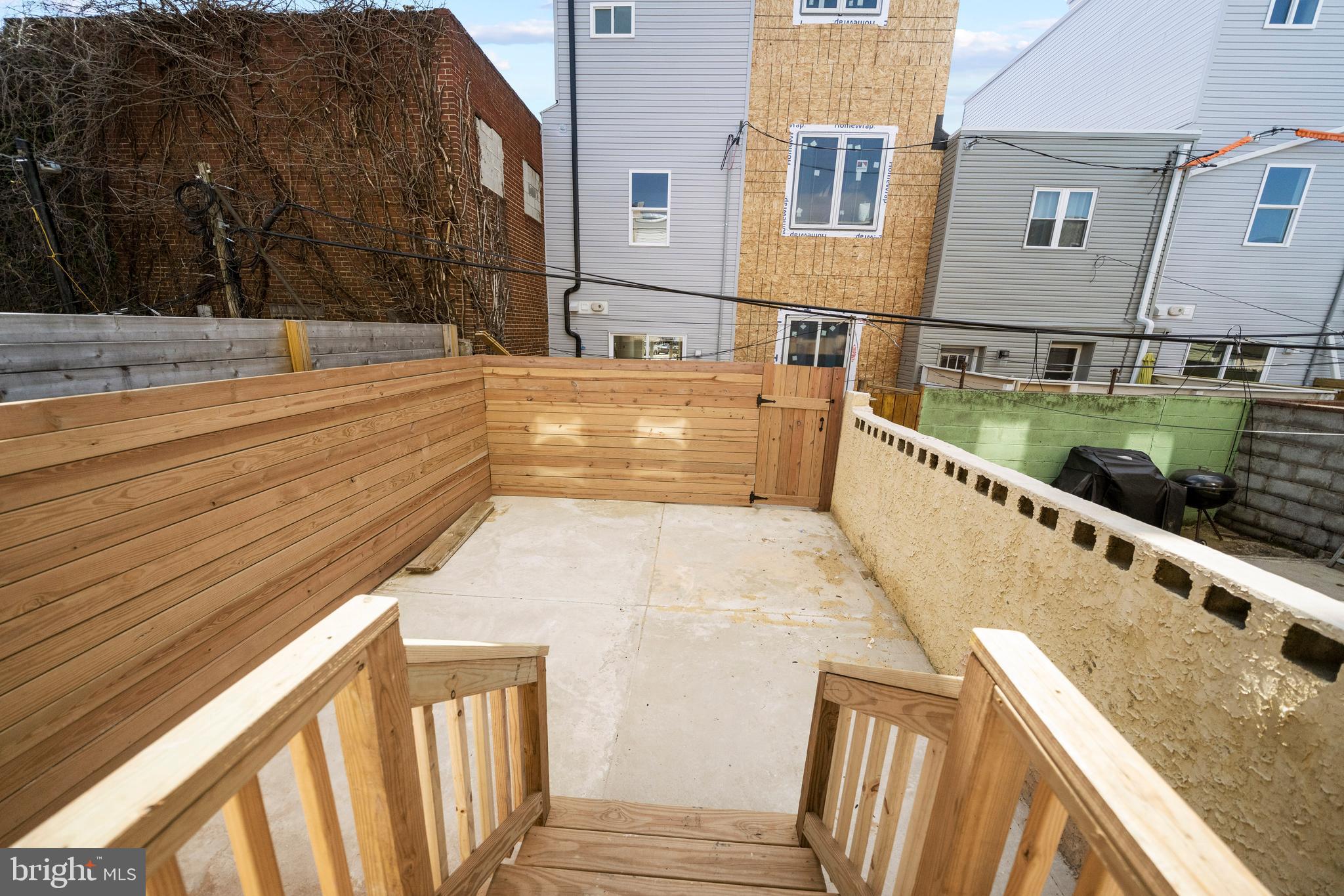 2216 Tasker Street Philadelphia, PA 19145 - Photo 39 of 42
