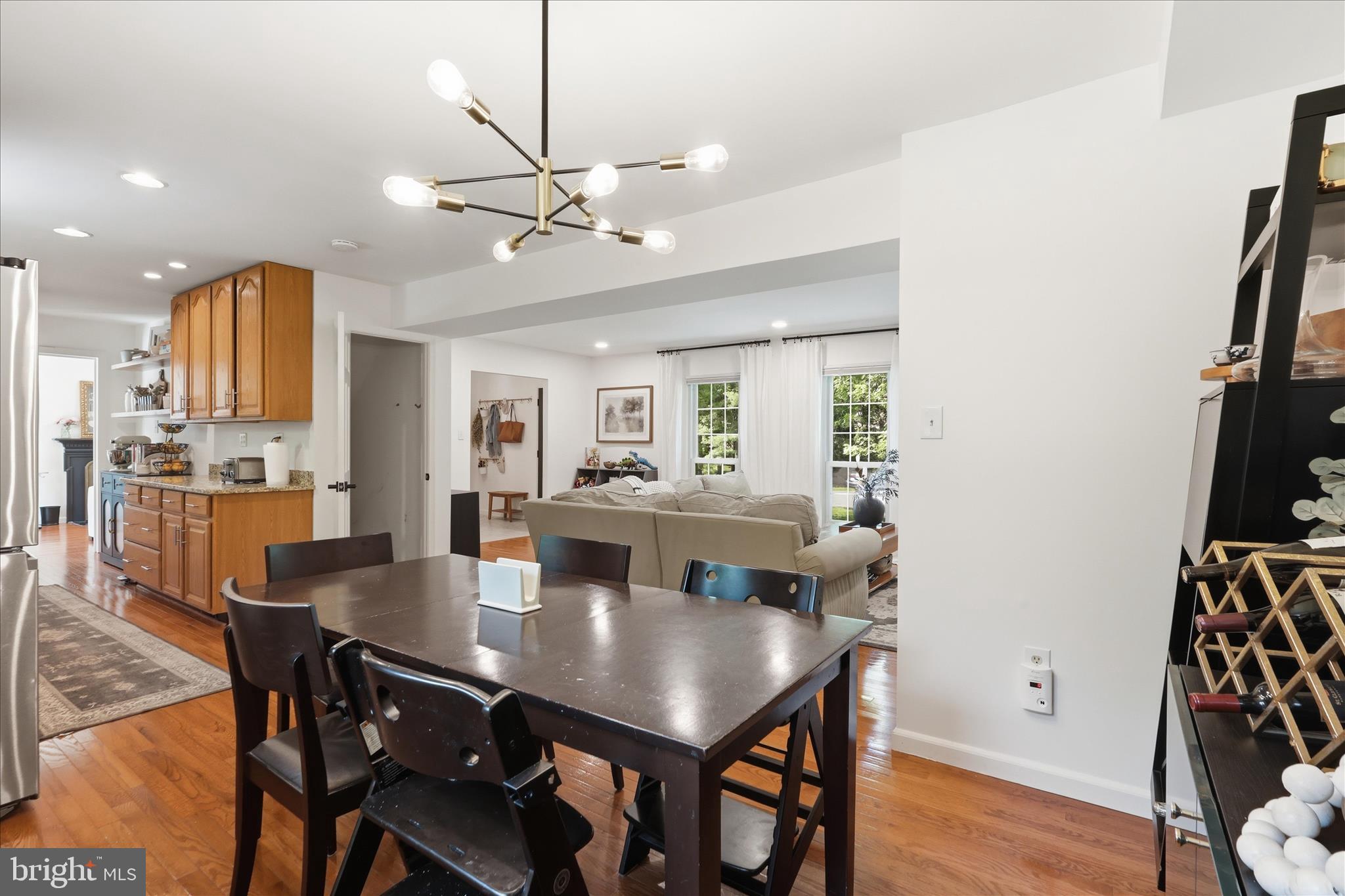 2412 Rosedown Drive Reston, VA 20191 - Photo 10 of 43