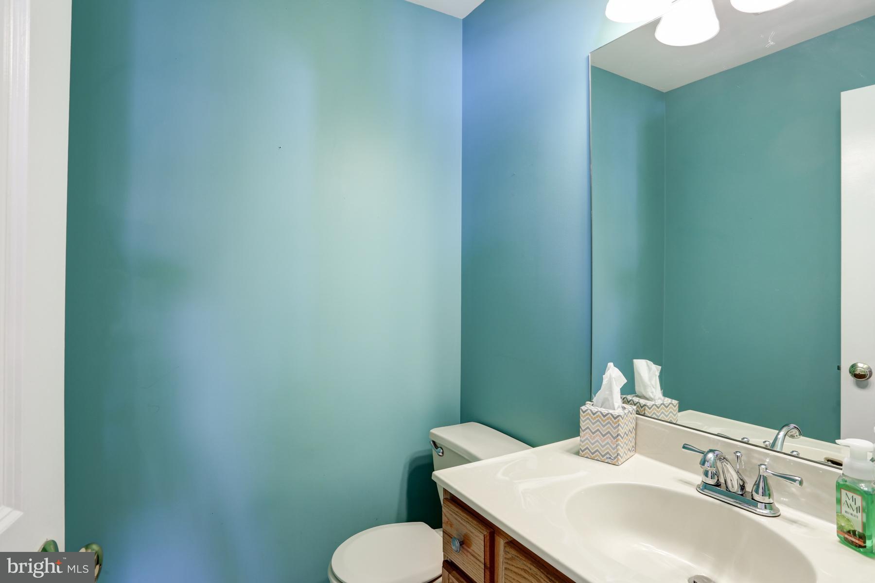 2253 Ionoff Road Harrisburg, PA 17110 - Photo 5 of 31 Gallery Image 5