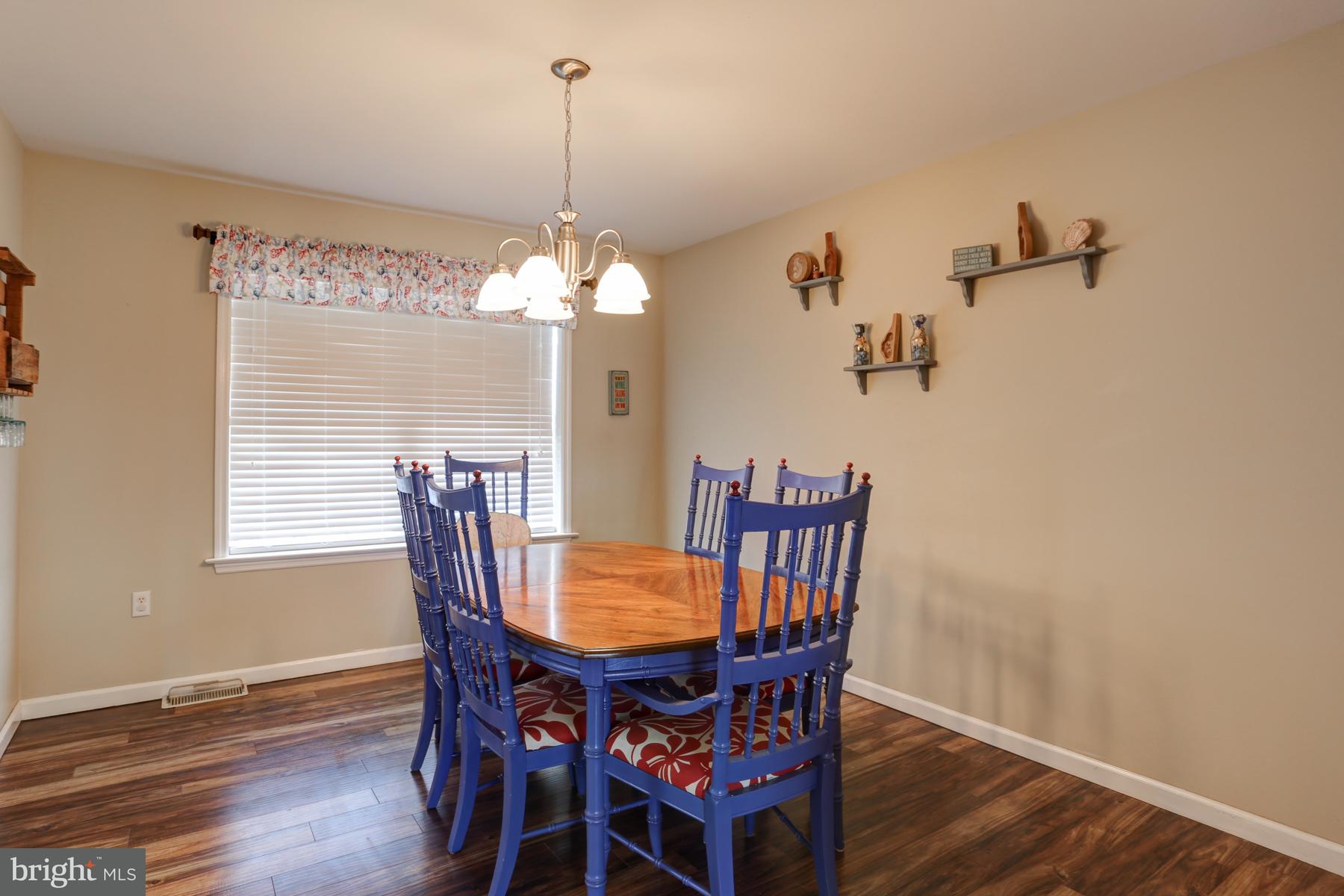 2253 Ionoff Road Harrisburg, PA 17110 - Photo 6 of 31 Gallery Image 6