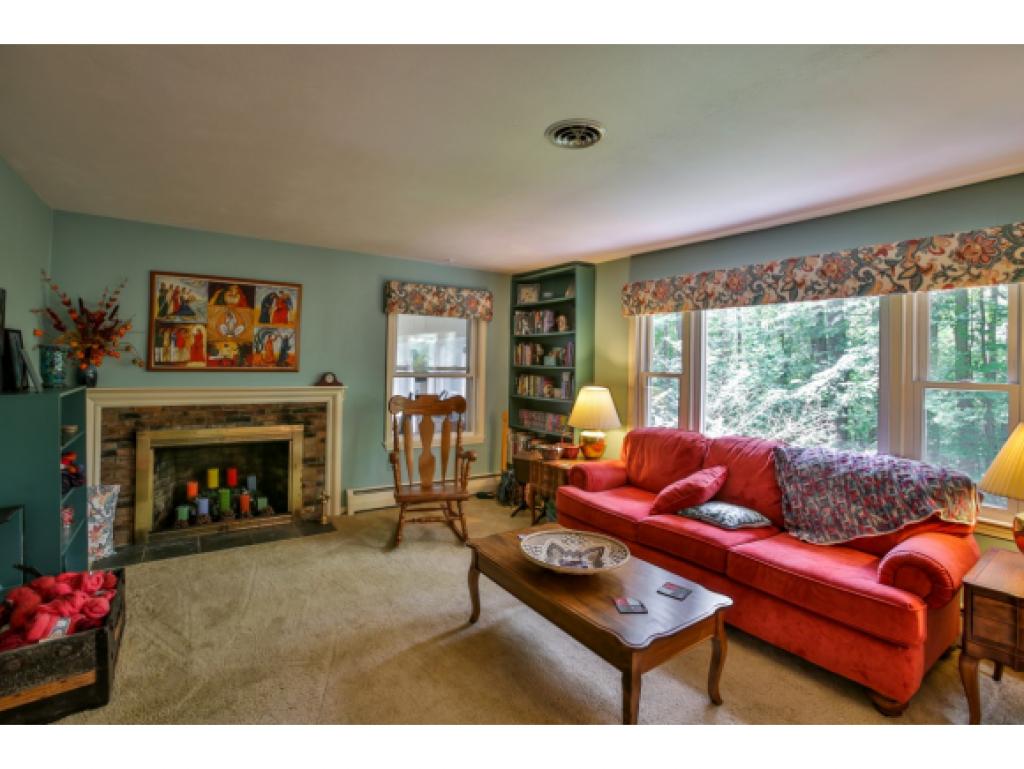 5 Rayton Road Hanover, NH 03755 - Photo 3 of 19
