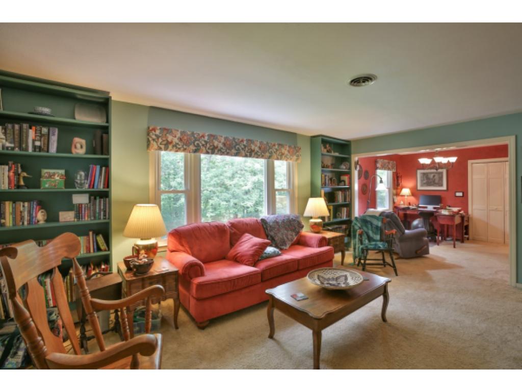 5 Rayton Road Hanover, NH 03755 - Photo 4 of 19