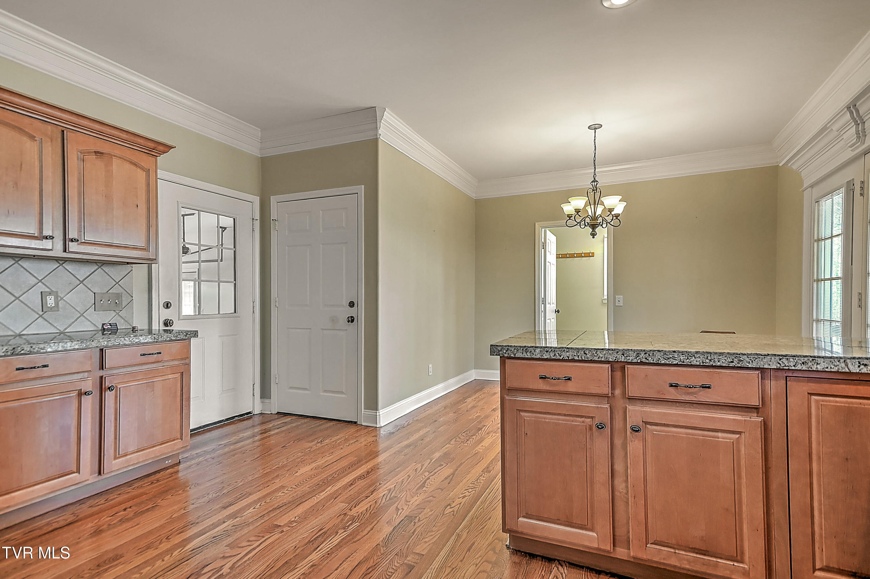 267 Alpine Trail Kingsport, TN 37663 - Photo 14 of 54 267 Alpine Trail SS-14