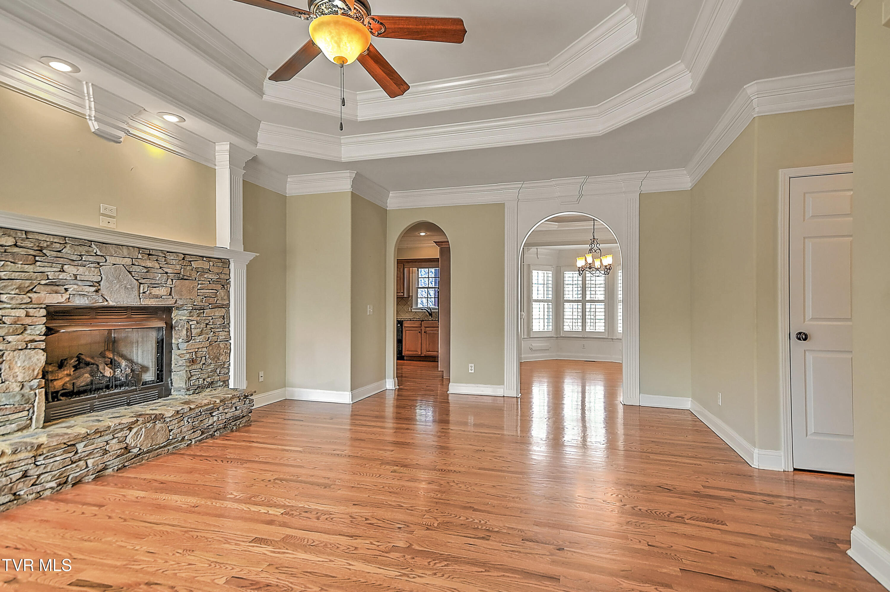 267 Alpine Trail Kingsport, TN 37663 - Photo 4 of 54 267 Alpine Trail SS-4