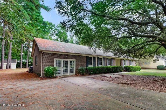 $265,000 | 2407 Sparre Drive, Kinston, NC 28504