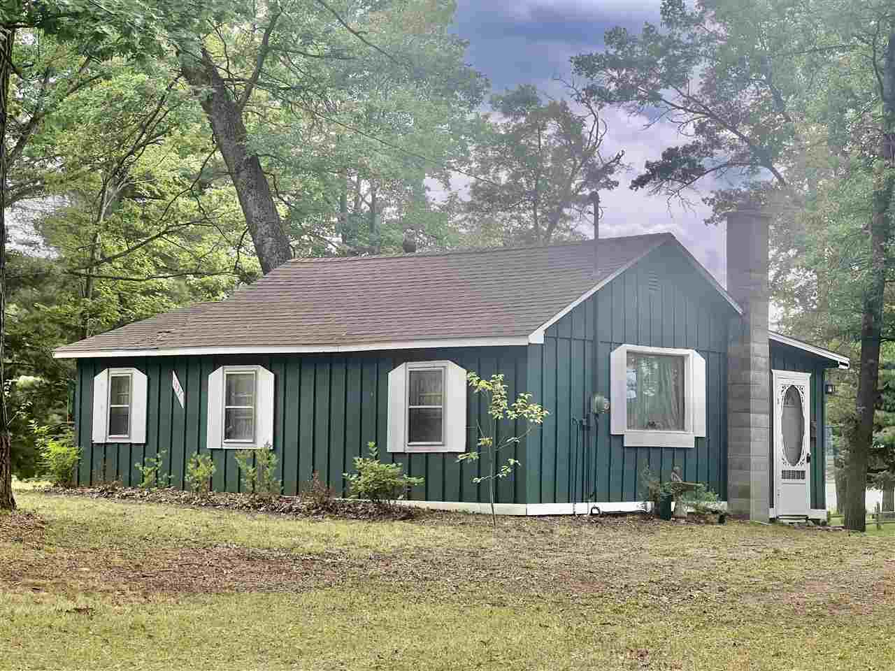 5437 Morrow Road Gladwin, MI 48624 - Photo 1 of 37