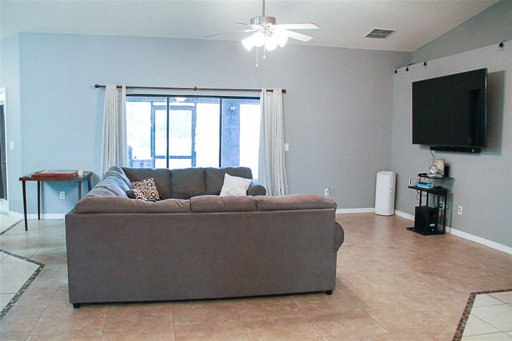 4901 Southwest 109th Loop Ocala, FL 34476 - Photo 7 of 23 Gallery Image 7