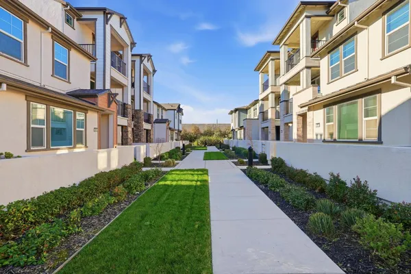 $459,000 | 3080 Seaspray Walk, Sacramento, CA 95833