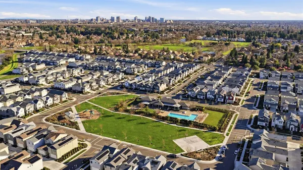 $459,000 | 3080 Seaspray Walk, Sacramento, CA 95833