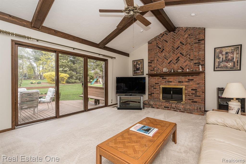3400 Edmunton Drive Rochester Hills, MI 48306 - Photo 11 of 28