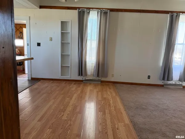 $129,900 | 1116 McGlaughlin Road, Bluffs, IL 62621