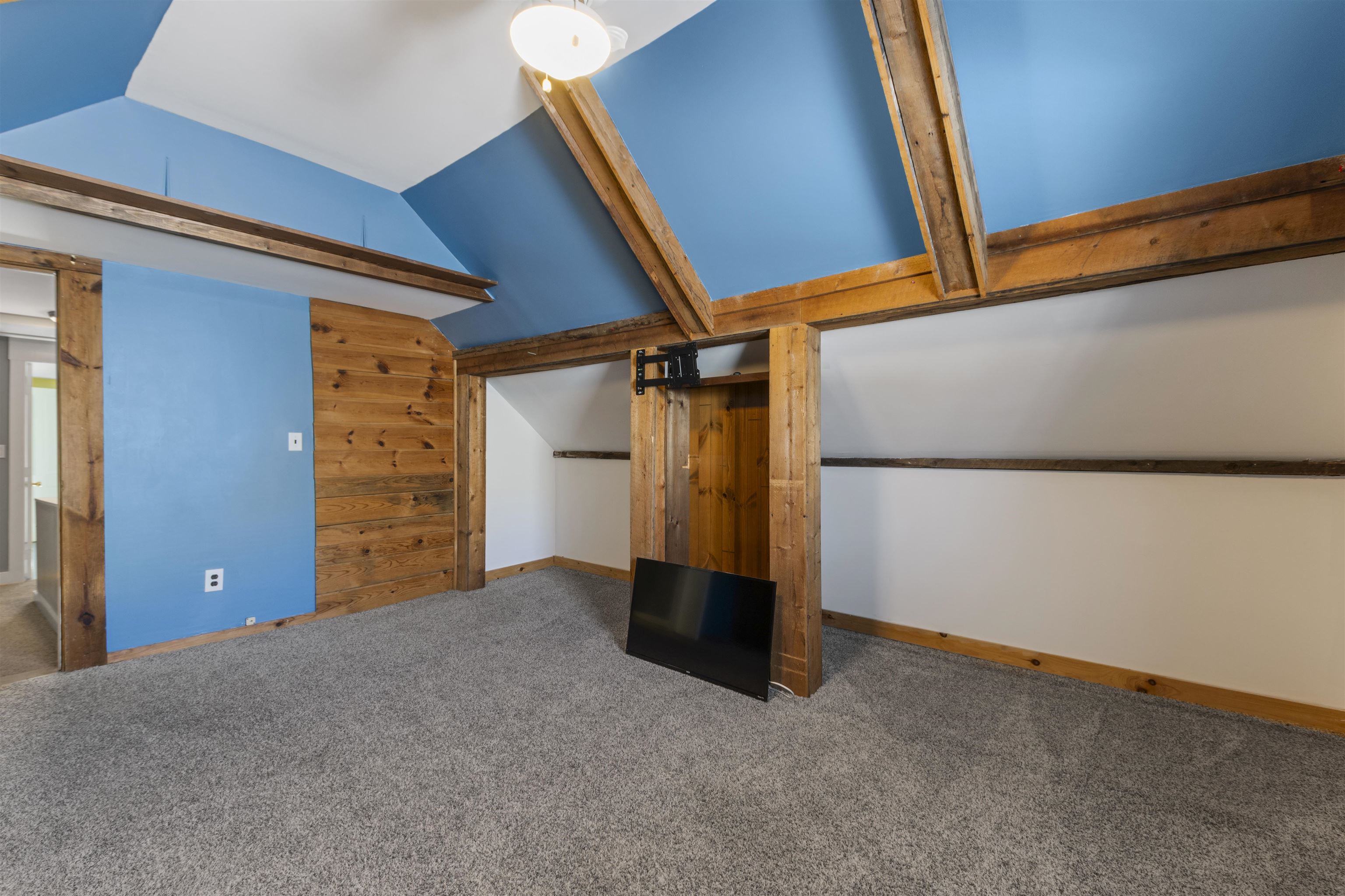 21 Bungy Road Colebrook, NH 03576 - Photo 43 of 57