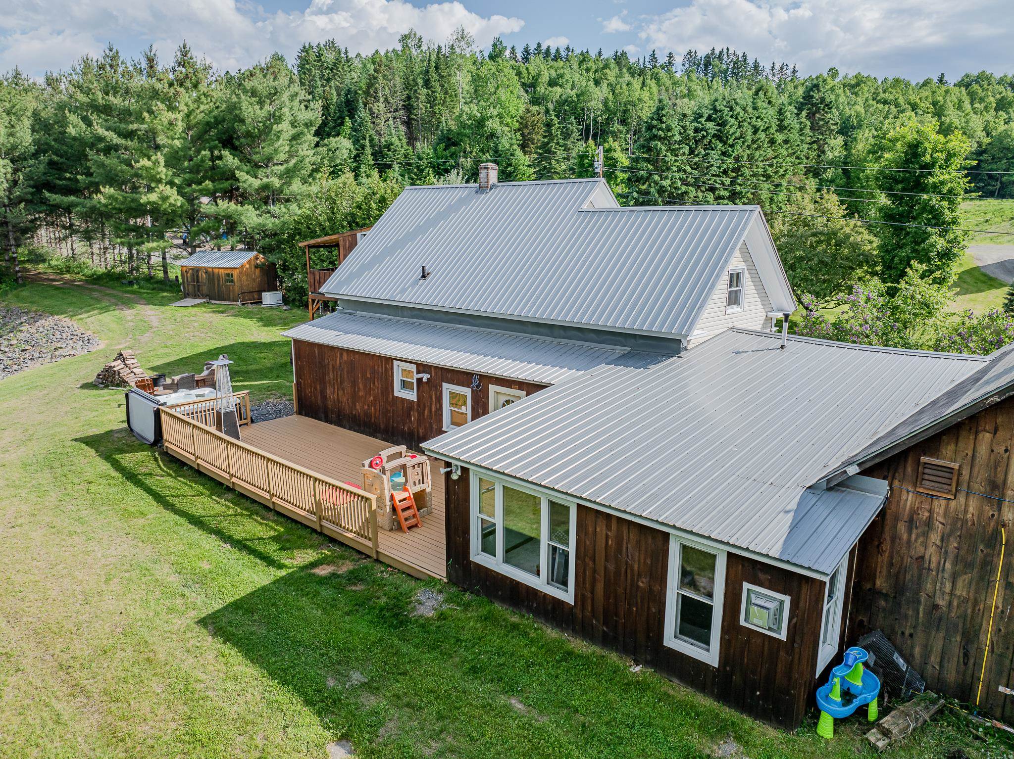 21 Bungy Road Colebrook, NH 03576 - Photo 7 of 57