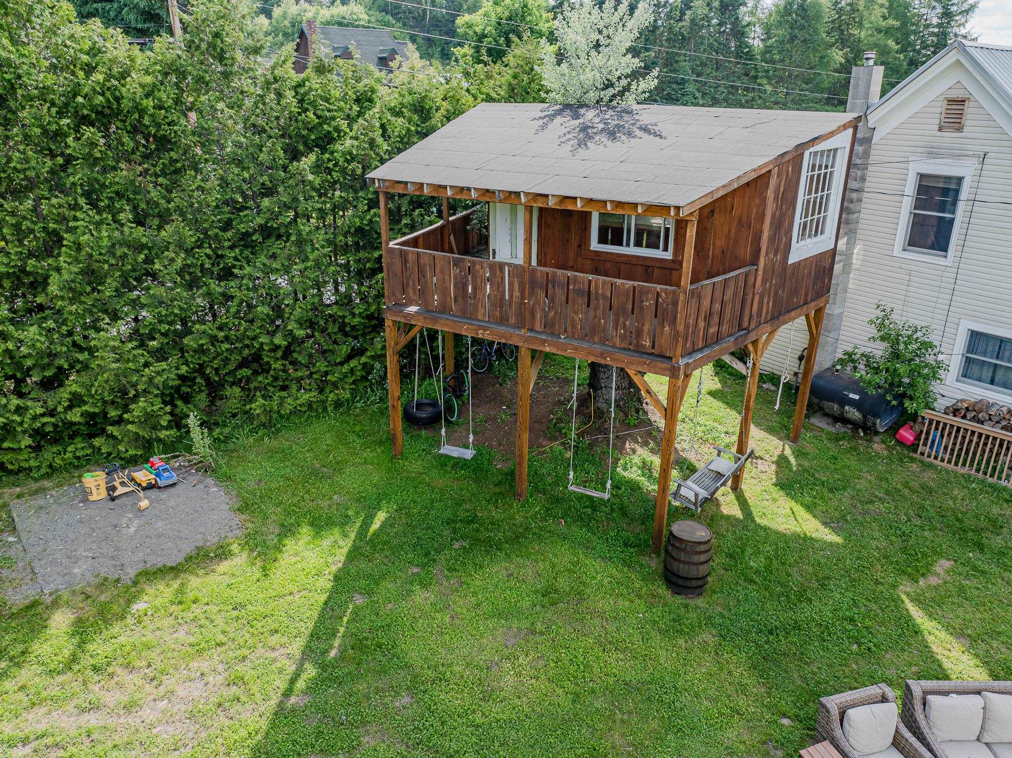 21 Bungy Road Colebrook, NH 03576 - Photo 10 of 57