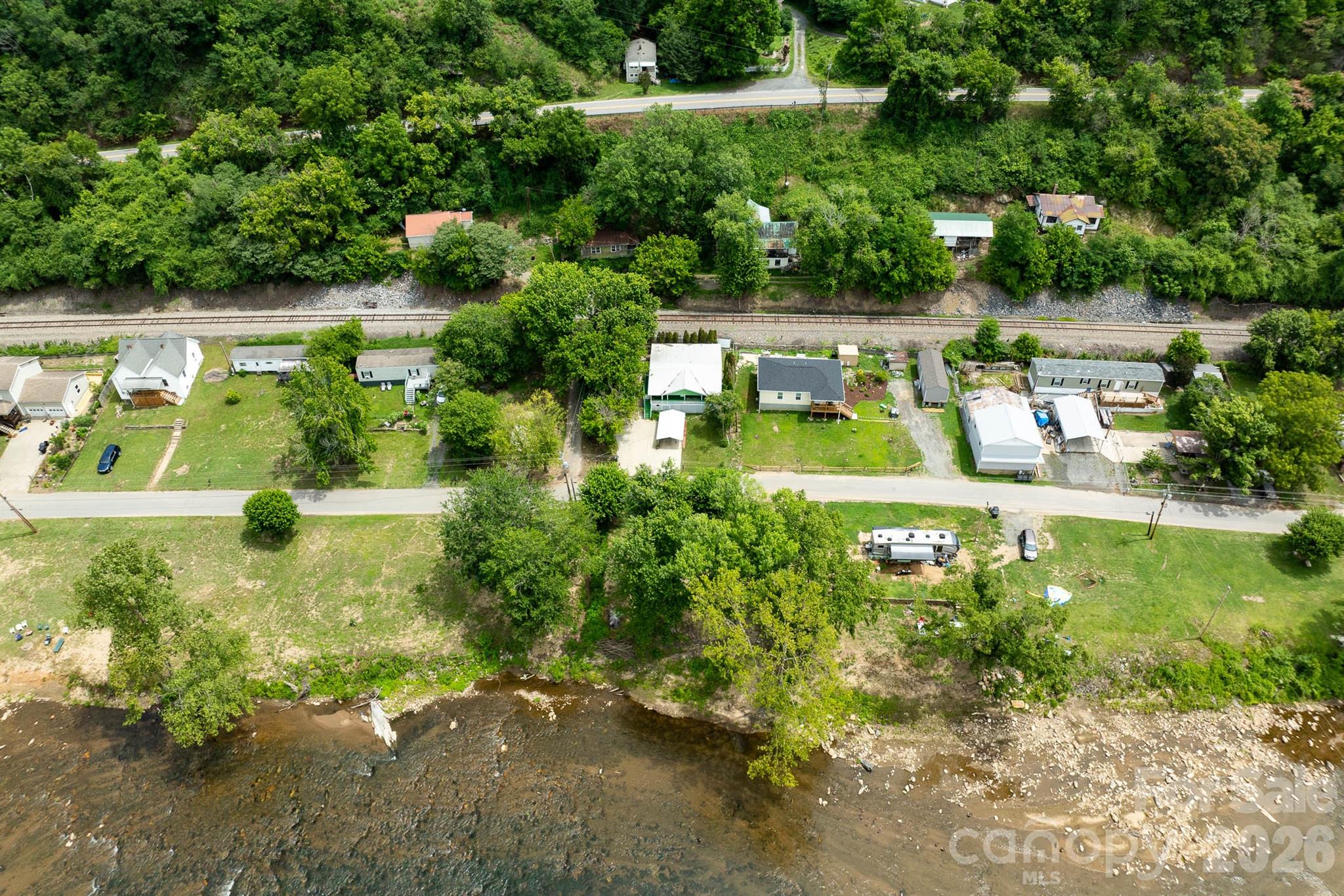 389 Rollins Road Marshall, NC 28753 - Photo 28 of 44
