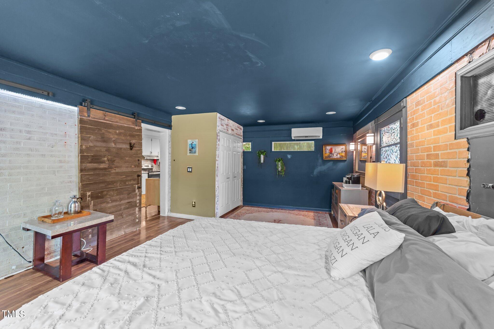 2005 Cole Mill Road Durham, NC 27705 - Photo 23 of 42 32-web-or-mls-VB4A9765