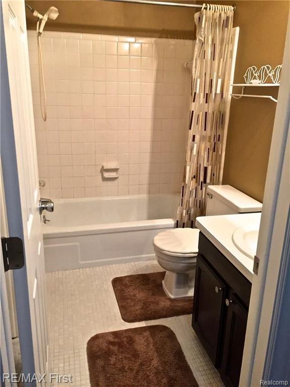 1399 West Fairview Lane Rochester Hills, MI 48306 - Photo 29 of 46