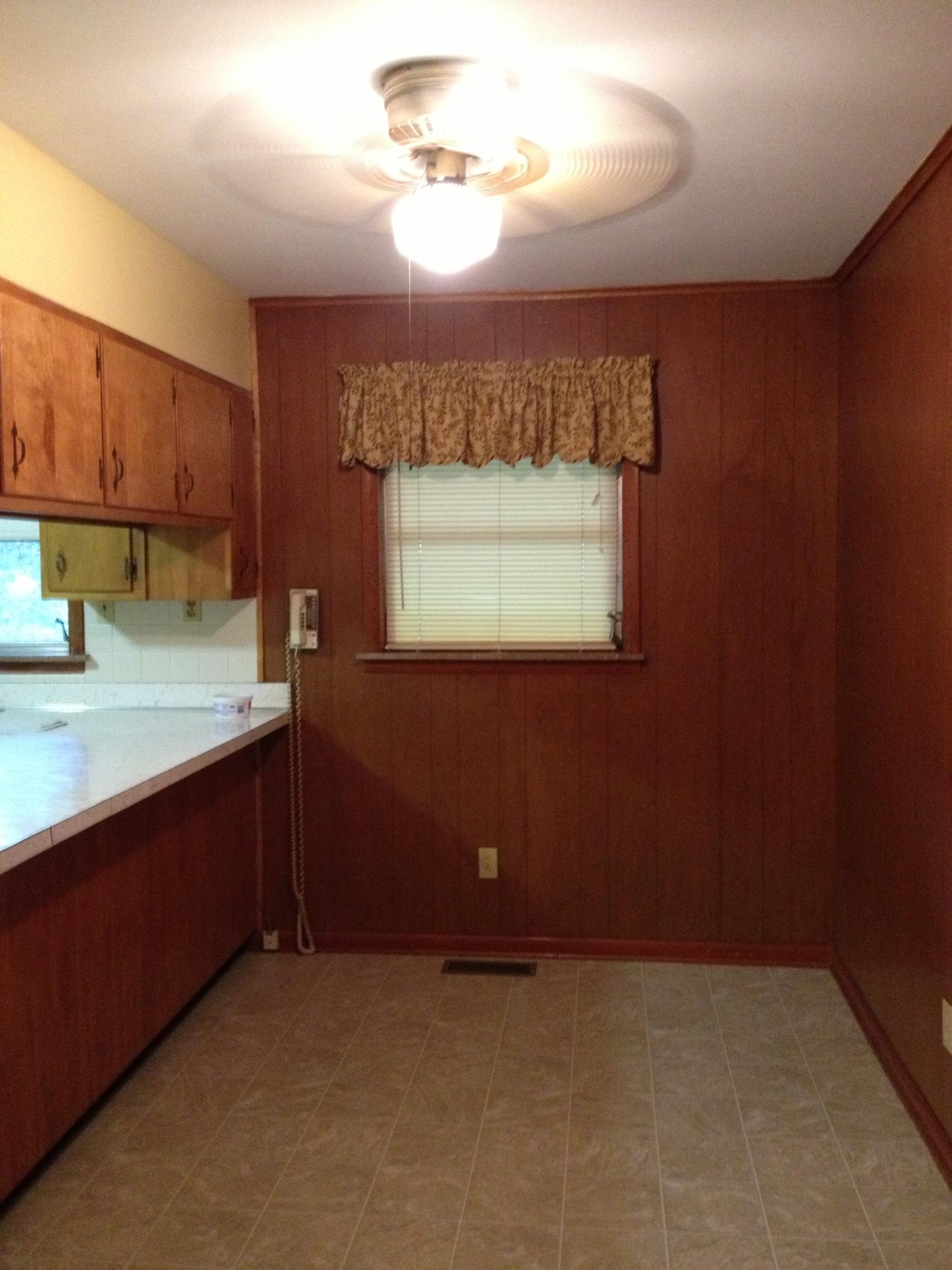 1557 Highway 92 Rutledge, TN 37861 - Photo 6 of 16 Dining area