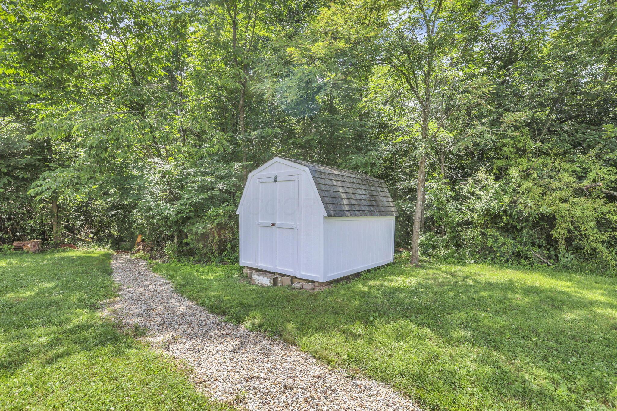 18750 Griffith Road Logan, OH 43138 - Photo 27 of 38 49-web-or-mls-LO5A7906