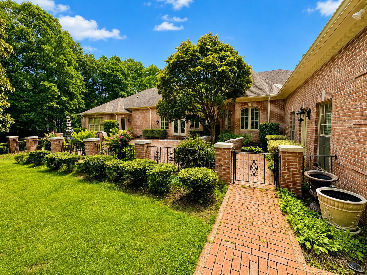 2000 Greenbriar Lane Jasper, AL 35504 - Photo 4 of 22 Gallery Image 4