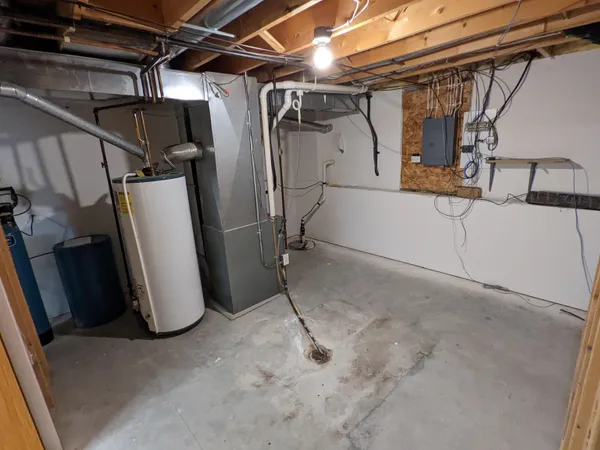 $2,650 | 5212 Black Walnut Drive, McFarland, WI 53558