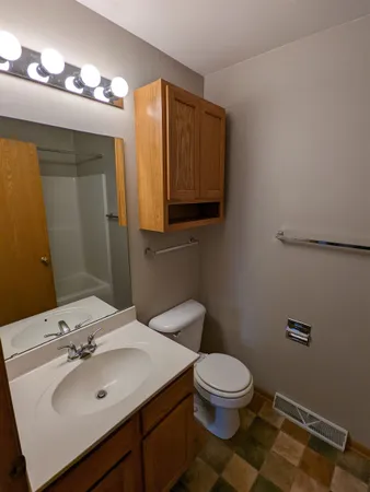 $2,650 | 5212 Black Walnut Drive, McFarland, WI 53558