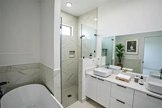 $349,900 | 9016 Justice Circle, LaBelle, FL 33935