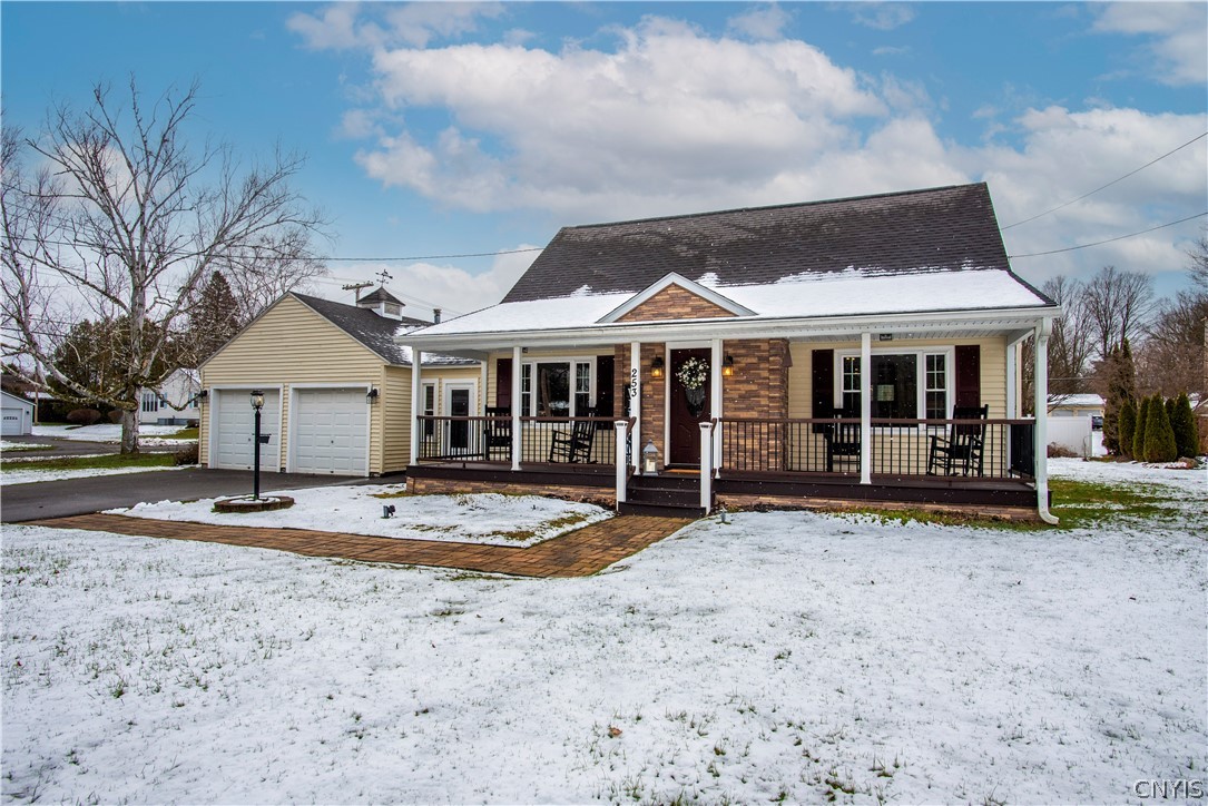 253 Barringer Road German Flatts, NY 13357 - Photo 5 of 50