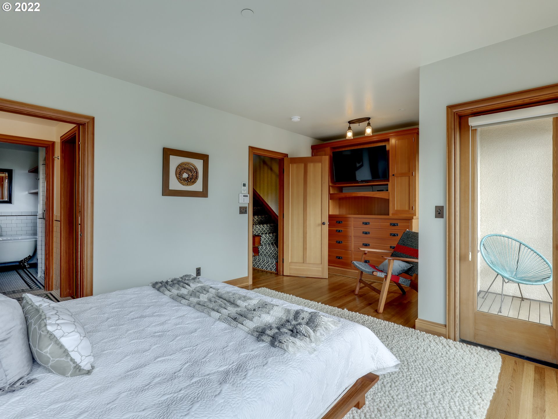 2527 Northwest Westover Road, Unit 3 Portland, OR 97210 - Photo 13 of 30 Gallery Image 13