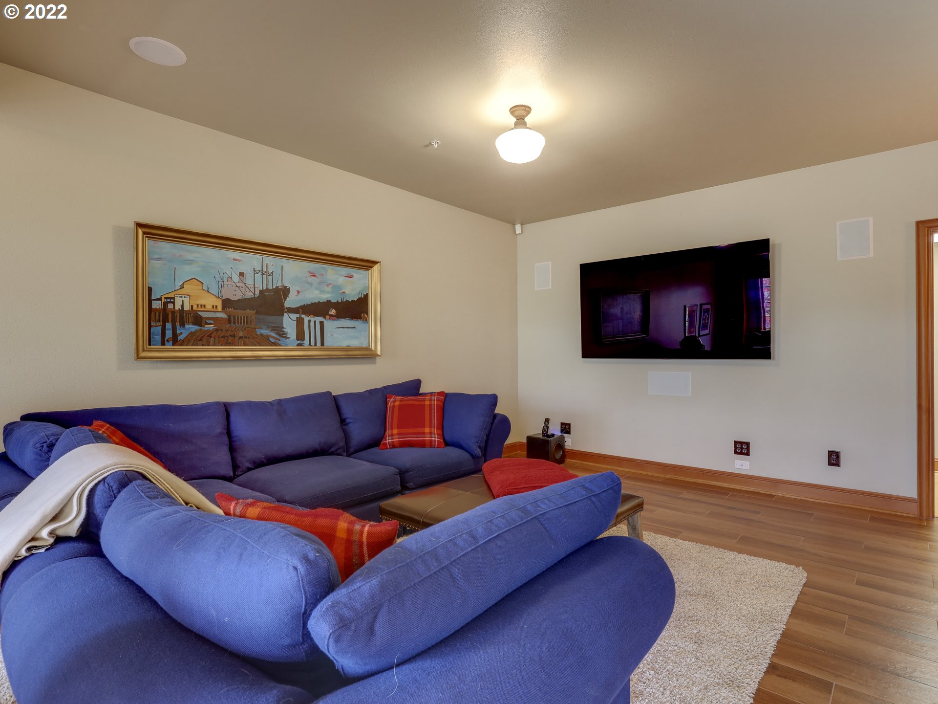 2527 Northwest Westover Road, Unit 3 Portland, OR 97210 - Photo 23 of 30 Gallery Image 23
