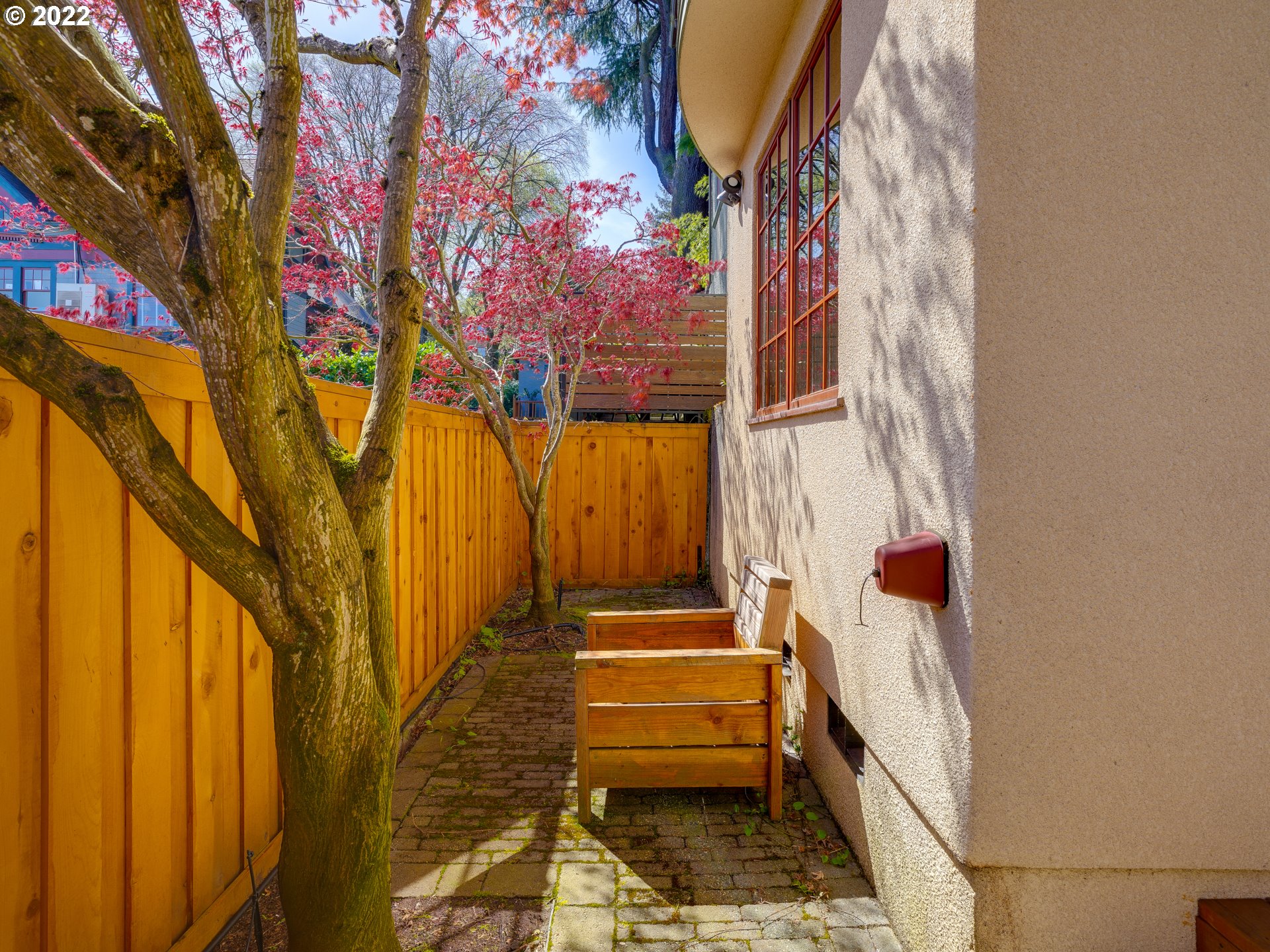 2527 Northwest Westover Road, Unit 3 Portland, OR 97210 - Photo 27 of 30 Gallery Image 27