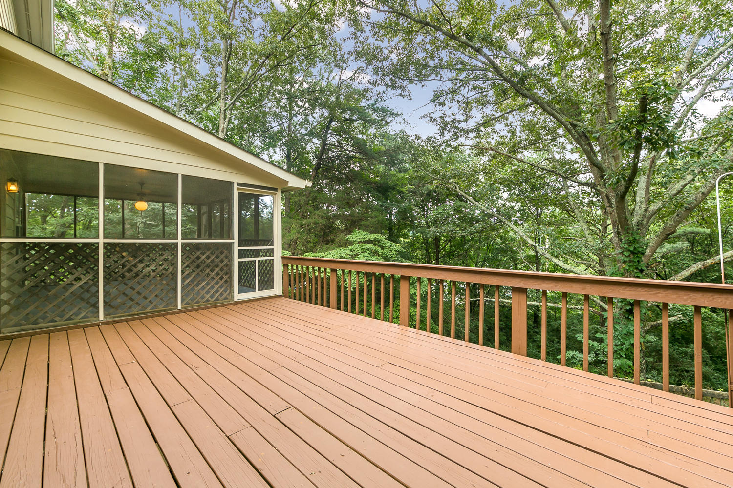 1828 River Chase Road Hixson, TN 37343 - Photo 8 of 41 1828 River Chase Rd 08