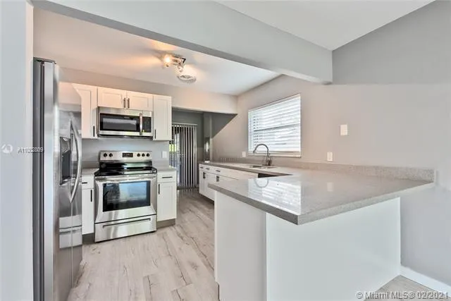 $525,000 | 197 Sandpiper Avenue, Royal Palm Beach, FL 33411