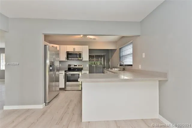 $525,000 | 197 Sandpiper Avenue, Royal Palm Beach, FL 33411