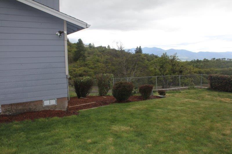 6042 Hillcrest Road Medford, OR 97504 - Photo 5 of 35 Additional Photo