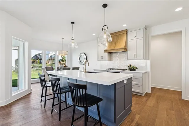 $662,000 | 1836 Green Meadow Drive, Liberty, MO 64068