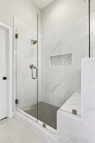 $662,000 | 1836 Green Meadow Drive, Liberty, MO 64068