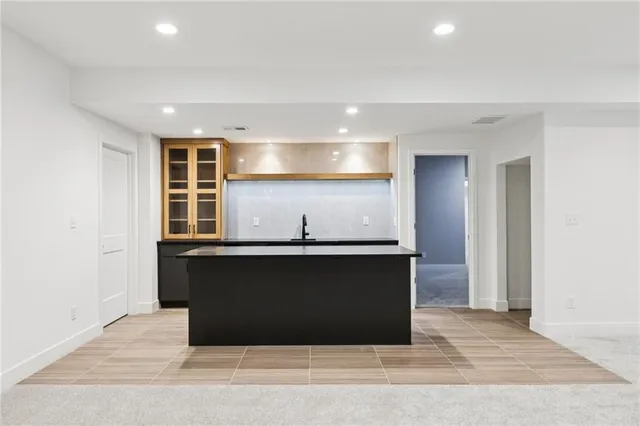 $662,000 | 1836 Green Meadow Drive, Liberty, MO 64068