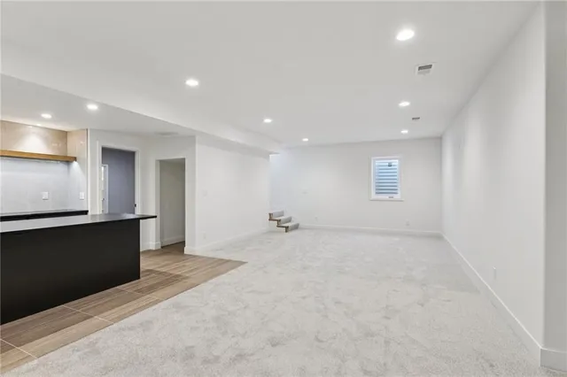 $662,000 | 1836 Green Meadow Drive, Liberty, MO 64068