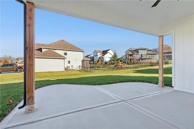 $662,000 | 1836 Green Meadow Drive, Liberty, MO 64068