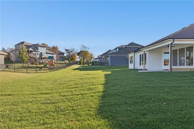 $662,000 | 1836 Green Meadow Drive, Liberty, MO 64068