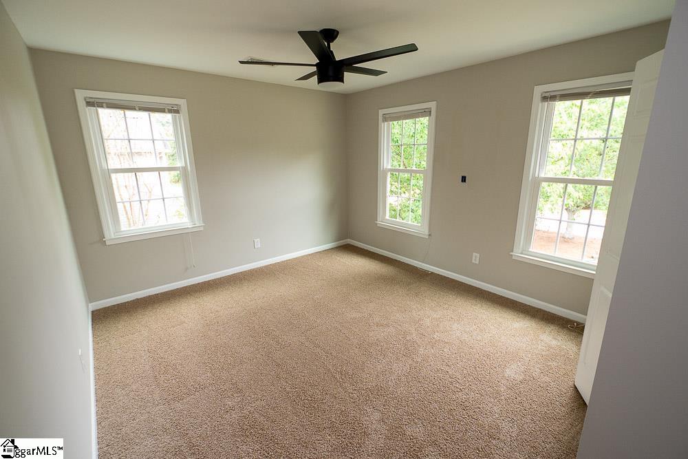 201 Foxhound Road Simpsonville, SC 29680 - Photo 20 of 32 Gallery Image 20