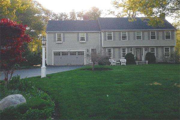48 Old Coach Road Cohasset, MA 02025 - Photo 2 of 13 Gallery Image 2