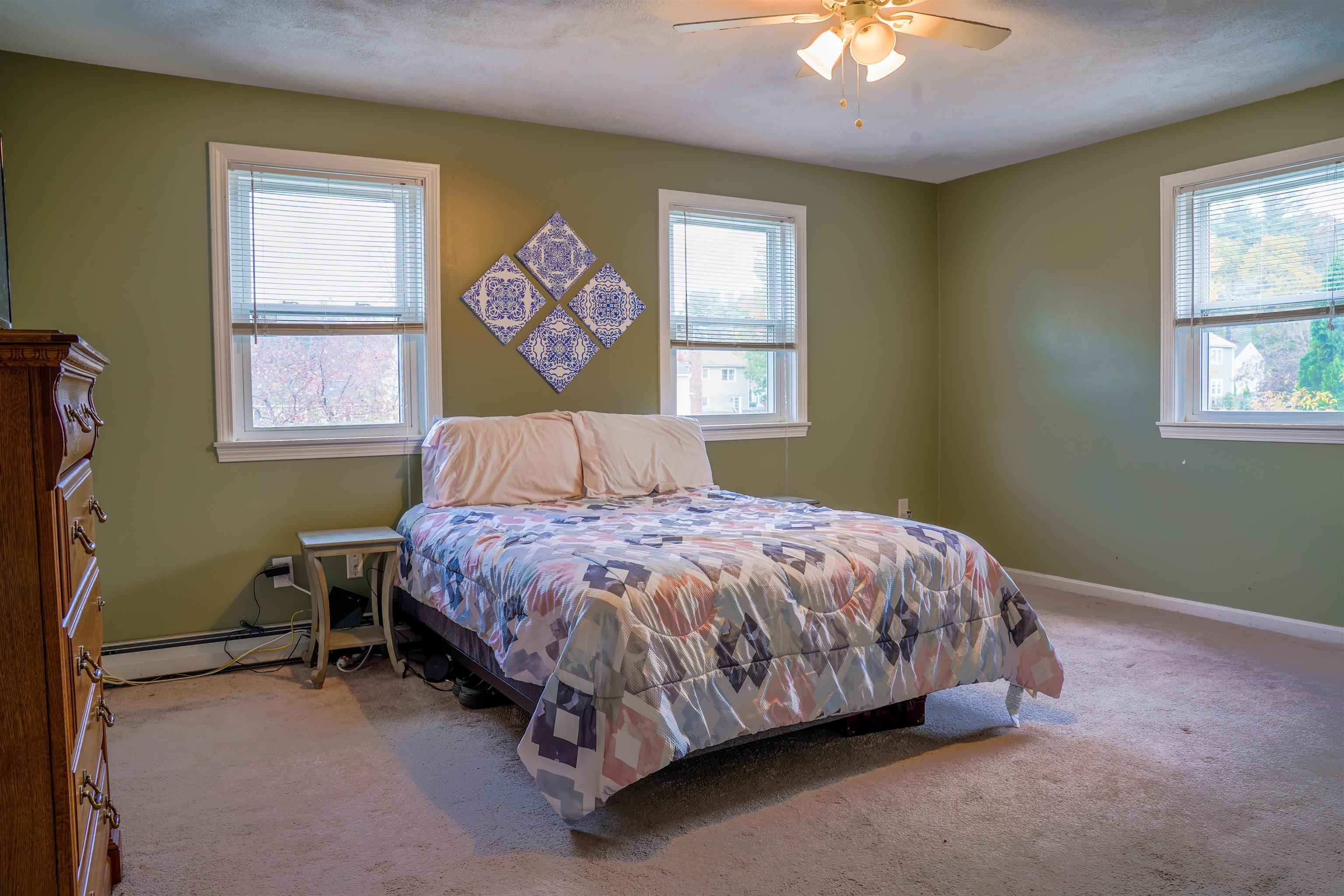 21 L Phillip Road Derry, NH 03038 - Photo 14 of 30