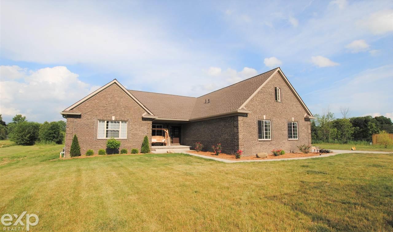 66654 Hartway Road Ray, MI 48096 - Photo 4 of 49 50080914-3.JPG
