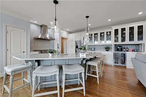 $1,285,000 | 13856 Horton Drive, Overland Park, KS 66223