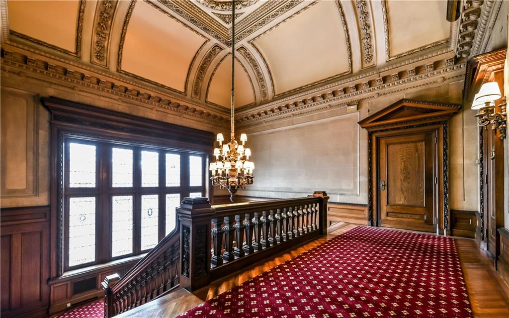 300 North Woodland Road, Unit 2A Pittsburgh, PA 15232 - Photo 5 of 25
