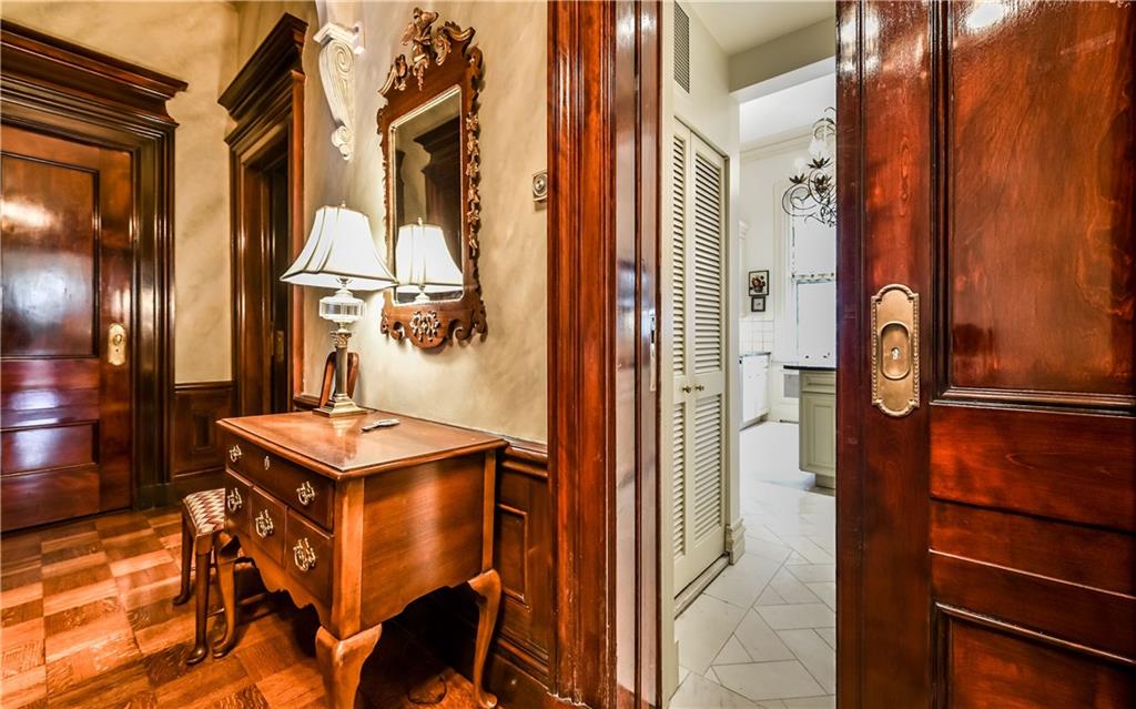 300 North Woodland Road, Unit 2A Pittsburgh, PA 15232 - Photo 6 of 25