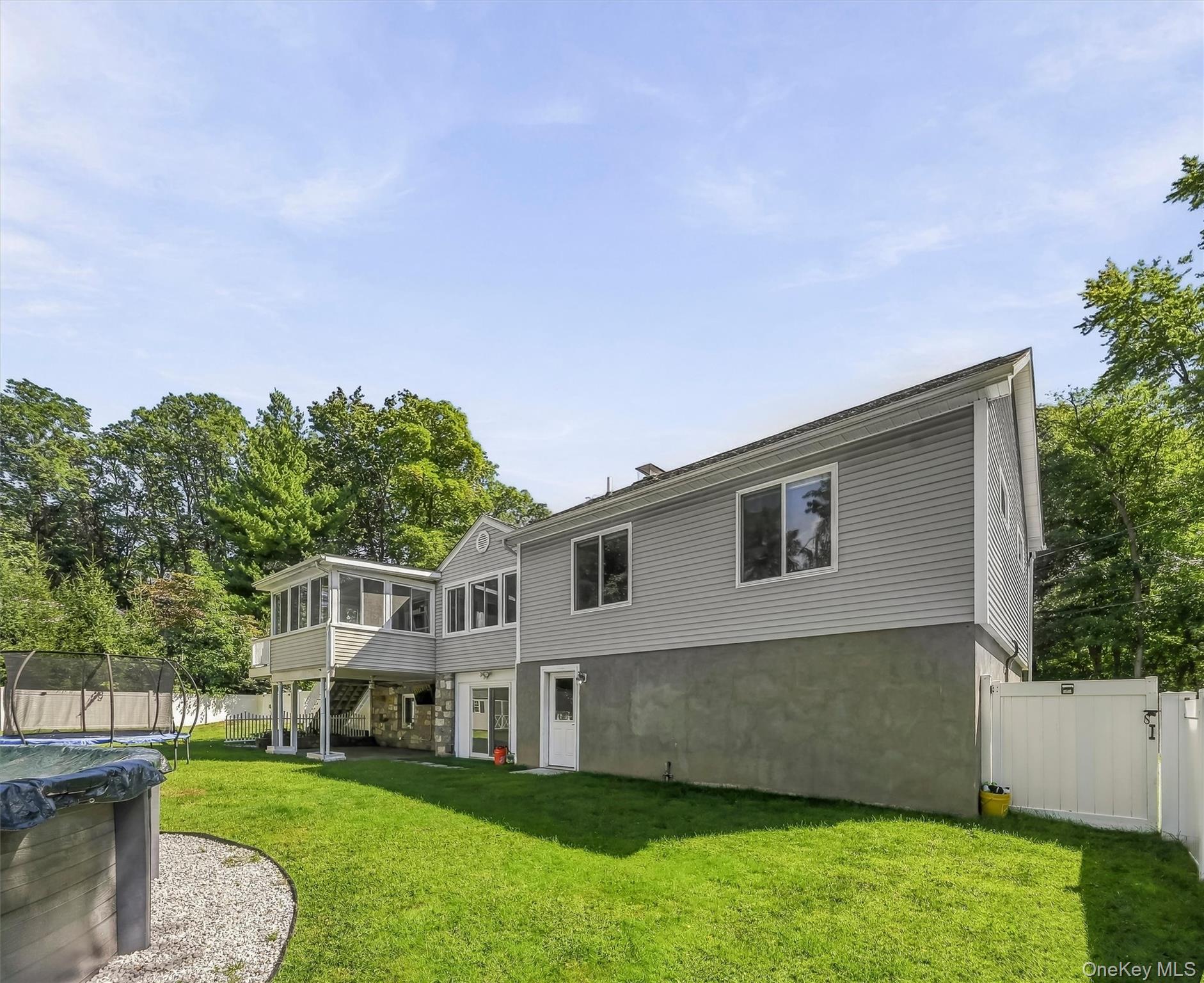 624 Mountainview Road Peekskill, NY 10566 - Photo 26 of 30 Gallery Image 26