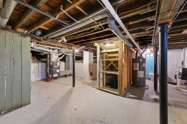 $124,900 | 664 Riverbank Street, Wyandotte, MI 48192